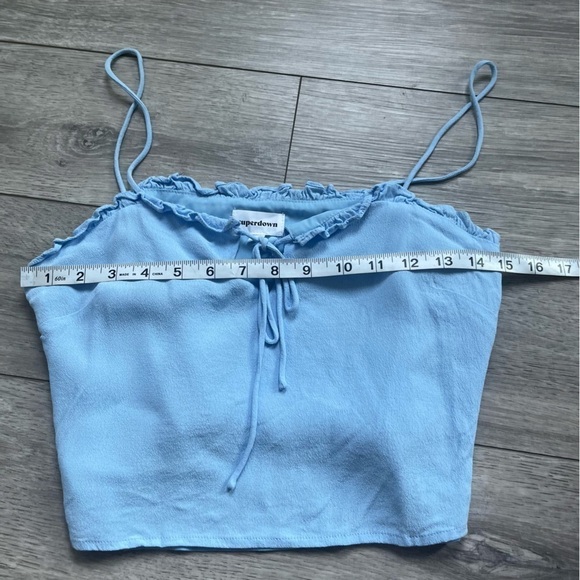 Superdown Blue Crop Top - Picture 3 of 6